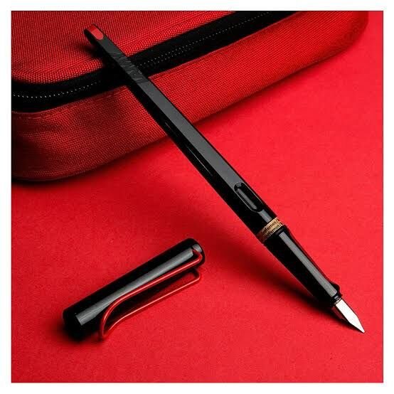 Lamy Joy Dolma Kalem Parlak Siyah 15-M 1,9